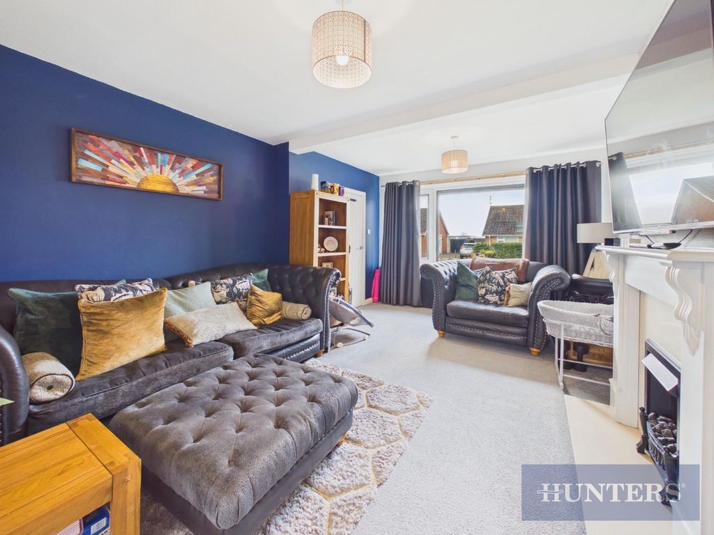 Property photo 2 of 16 Cam05316G0-Pr0349-Still003.Jpg