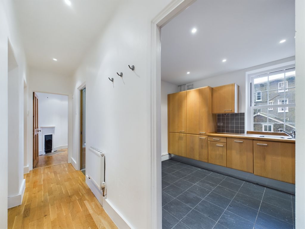 Property photo 2 of 45
