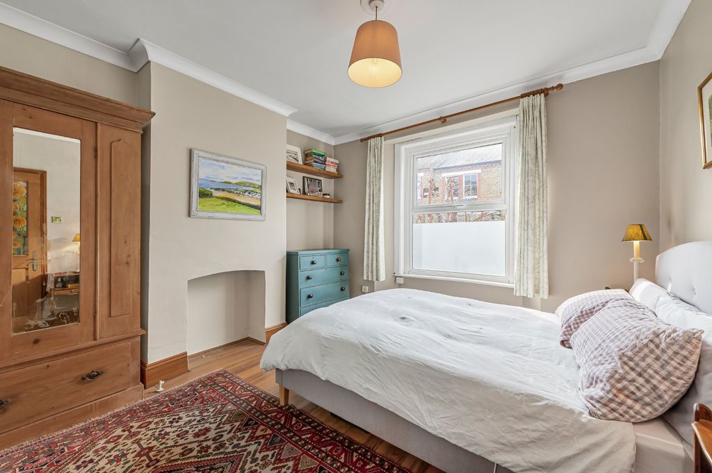 Property photo 3 of 17 Picture No. 02