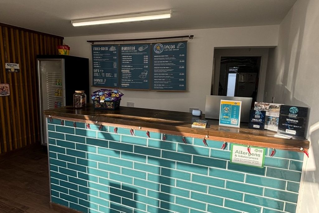 Property photo 2 of 7