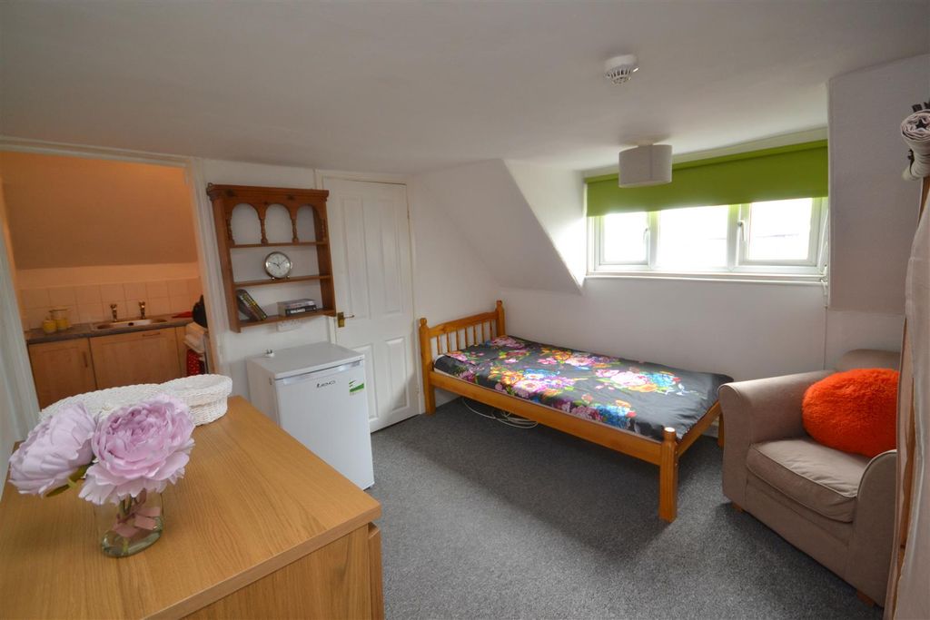 Property photo 1 of 4 Dsc_1943.Jpg