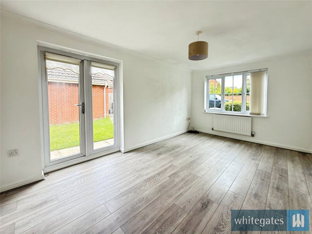 Property photo 3 of 21 Picture No. 07