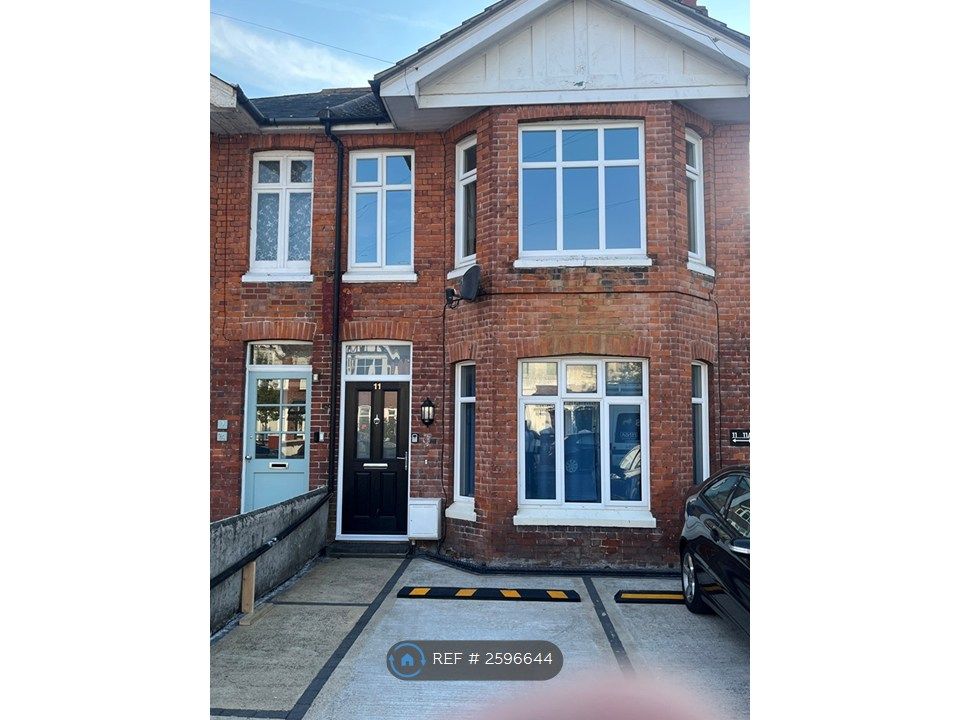 Property photo 1 of 22 External Elevation