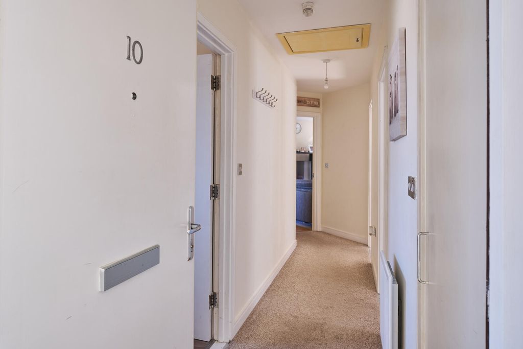 Property photo 3 of 20 Hallway