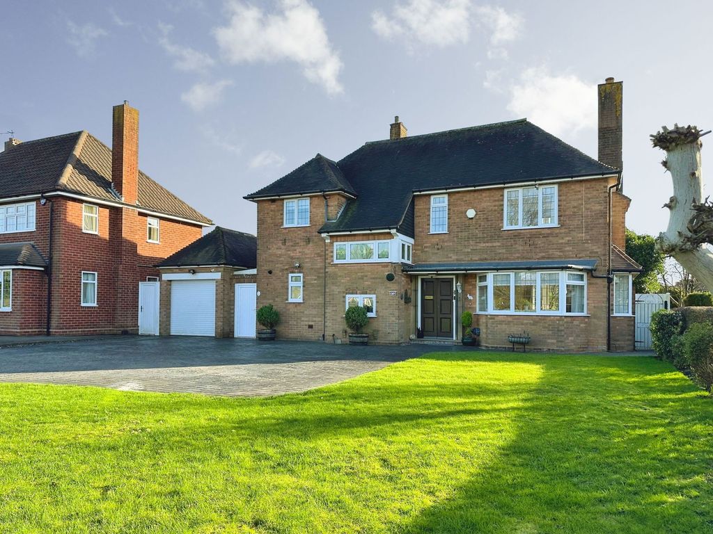 Property photo 2 of 45