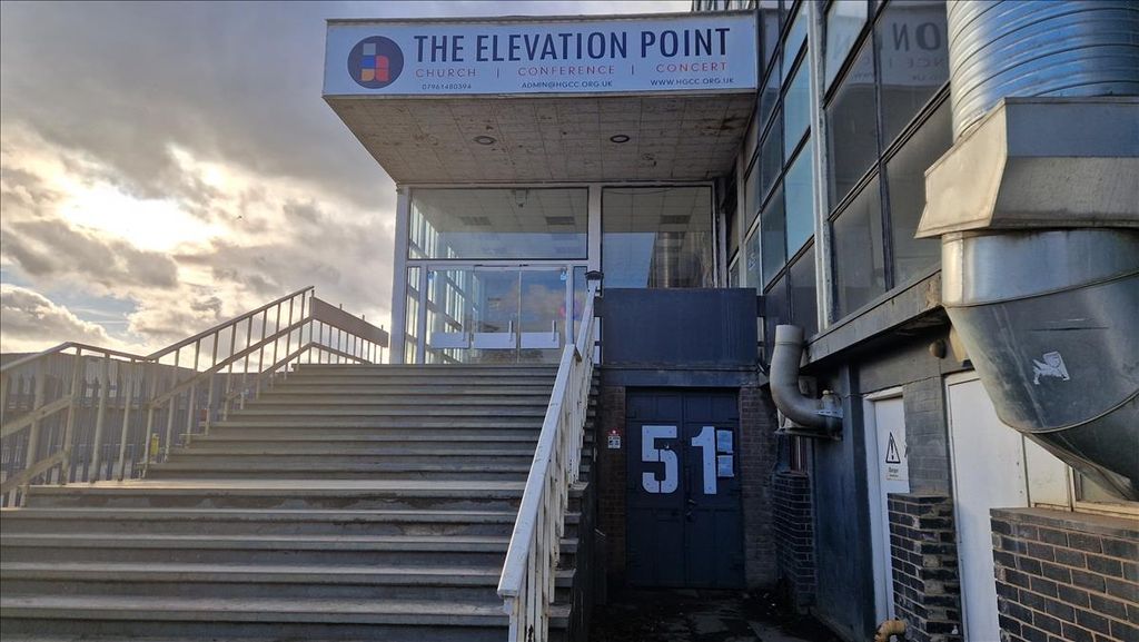 Property photo 3 of 19