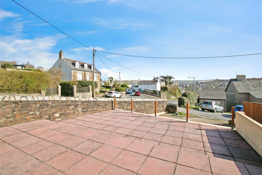 Property photo 3 of 26 Picture No. 23