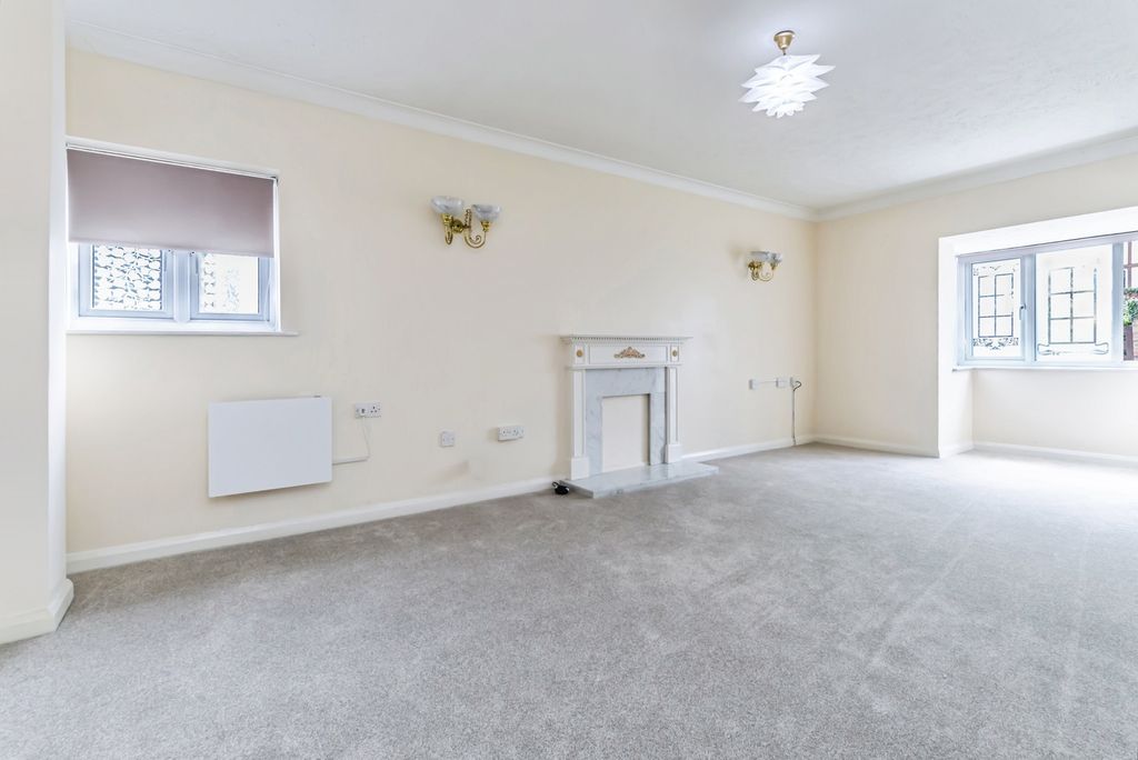 Property photo 3 of 16 Pbox-Img.Jpg