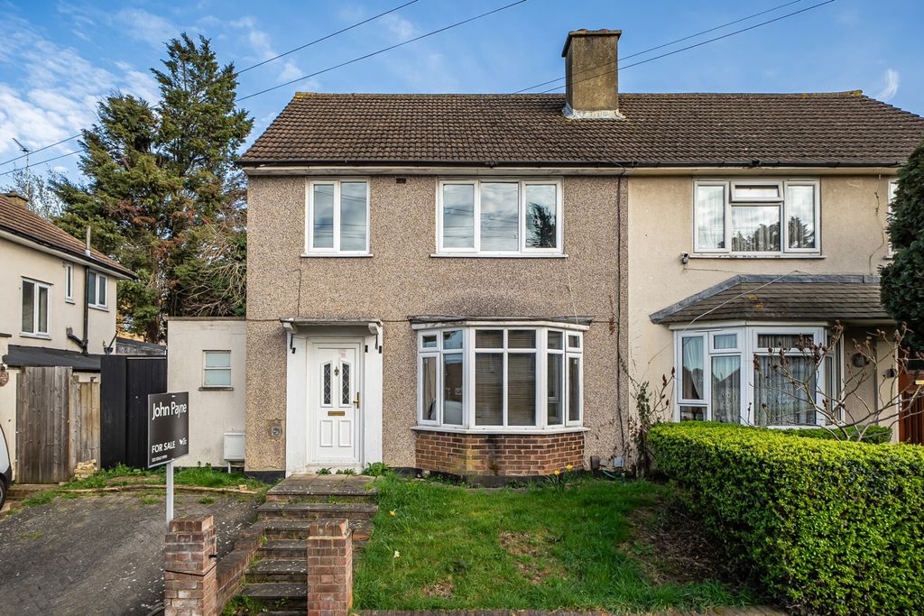 Property photo 1 of 20 External