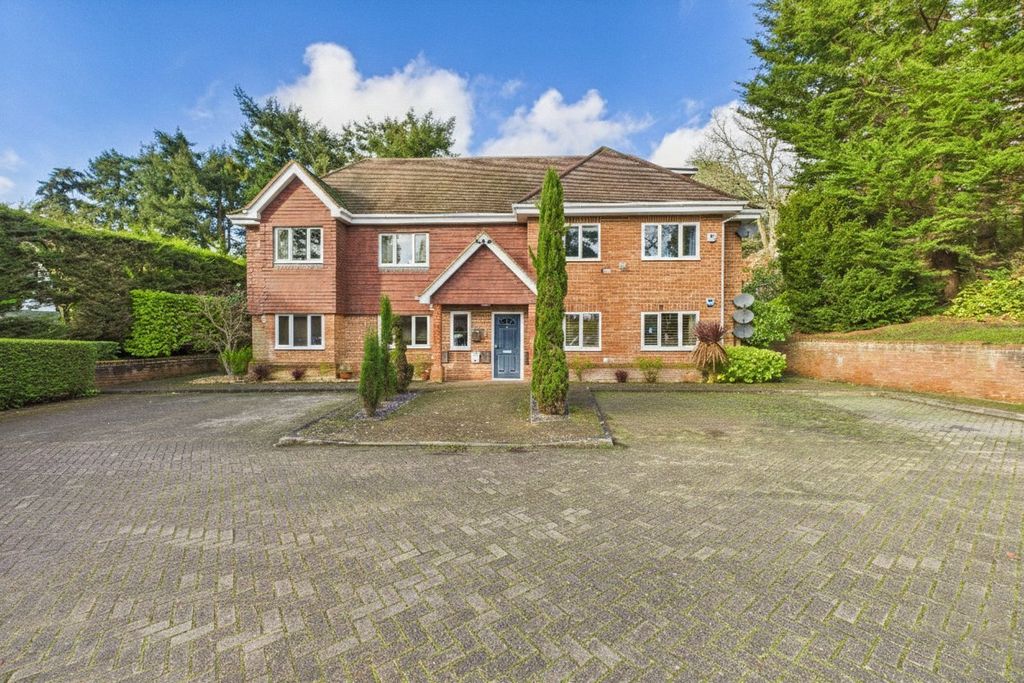 Property photo 1 of 10 Picture No. 02