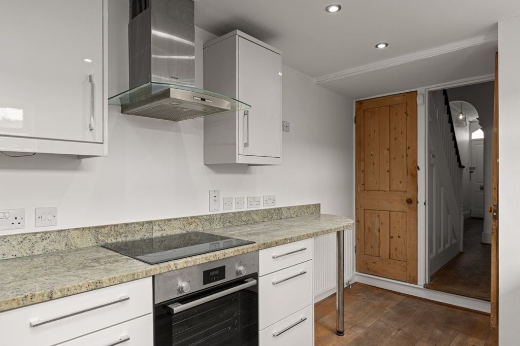 Property photo 3 of 15 Kitchen