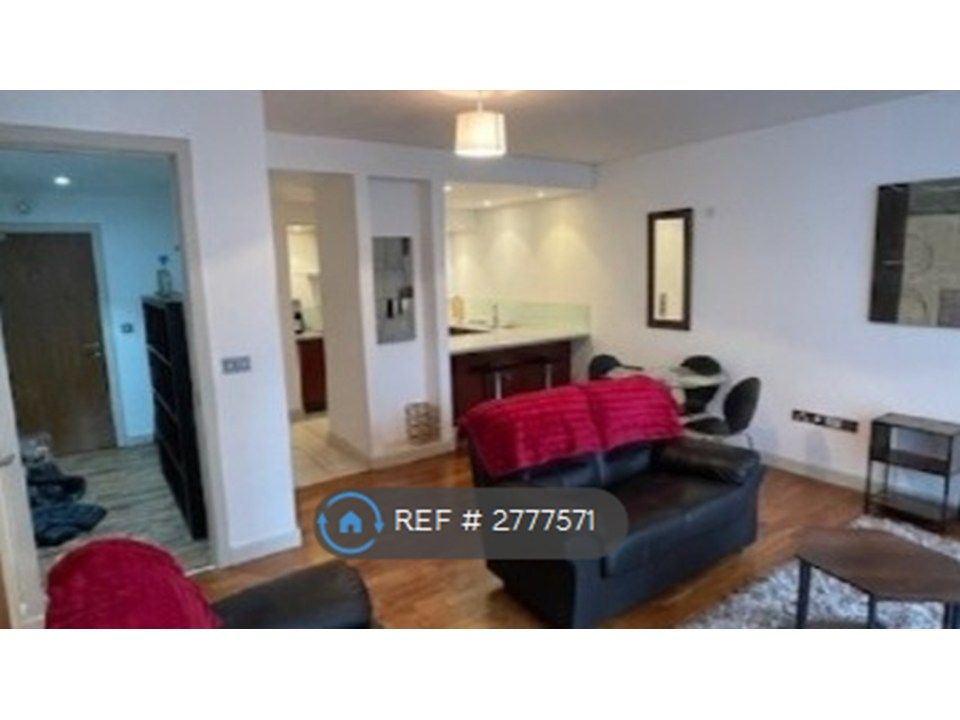 Property photo 2 of 13