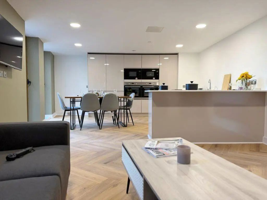 Property photo 1 of 14 3ee4771d03403A2867E08B6c1E6d5ee20Be0ce53