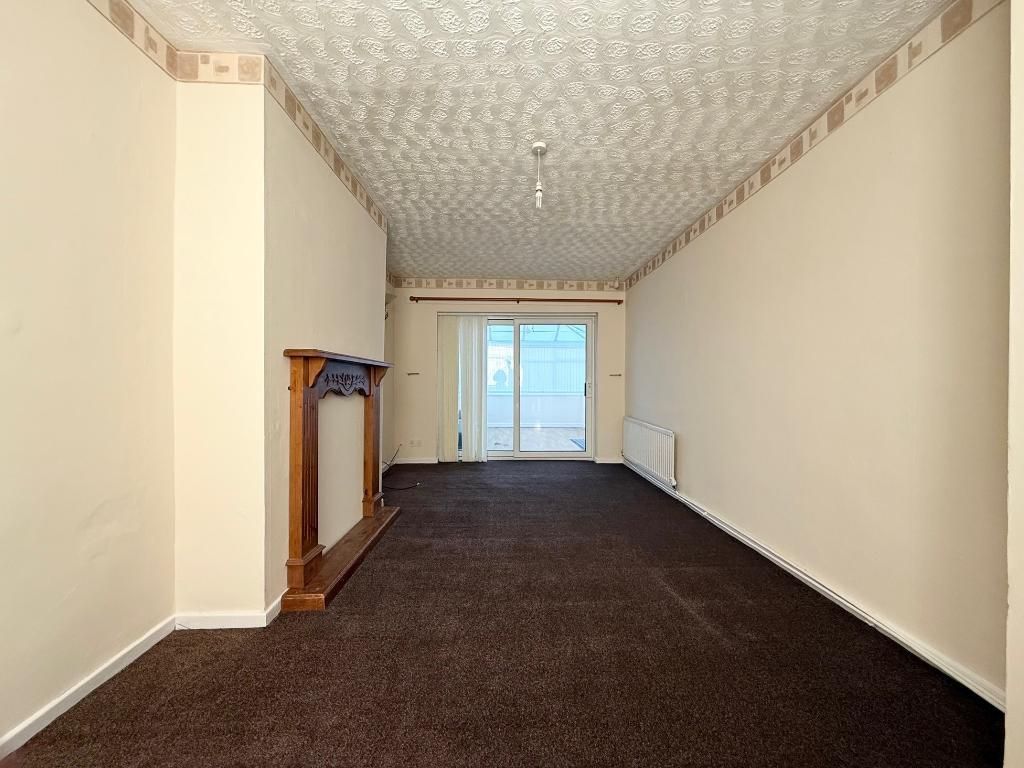 Property photo 2 of 9 Photo 2