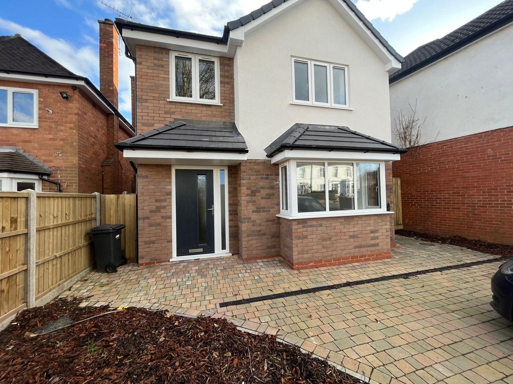 Property photo 1 of 19 Image