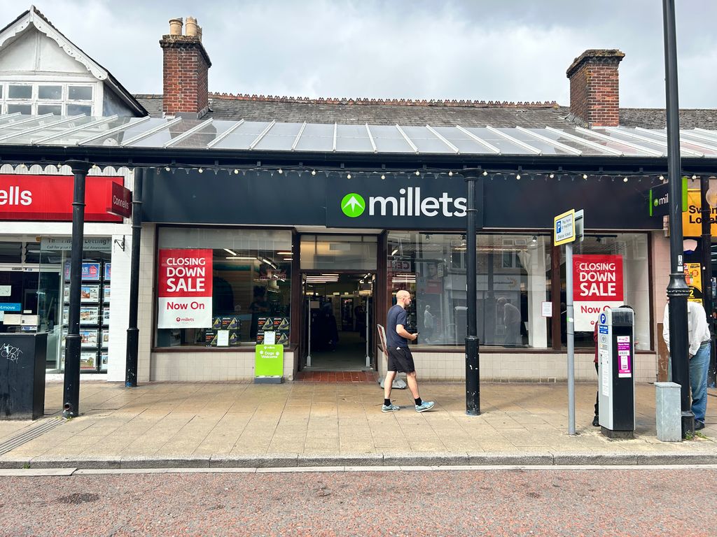 Property photo 2 of 6 Former Front