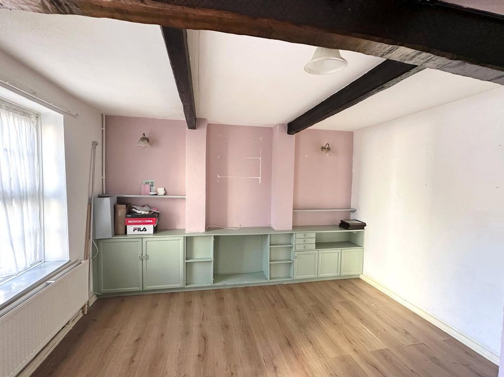 Property photo 2 of 12 Picture No. 40