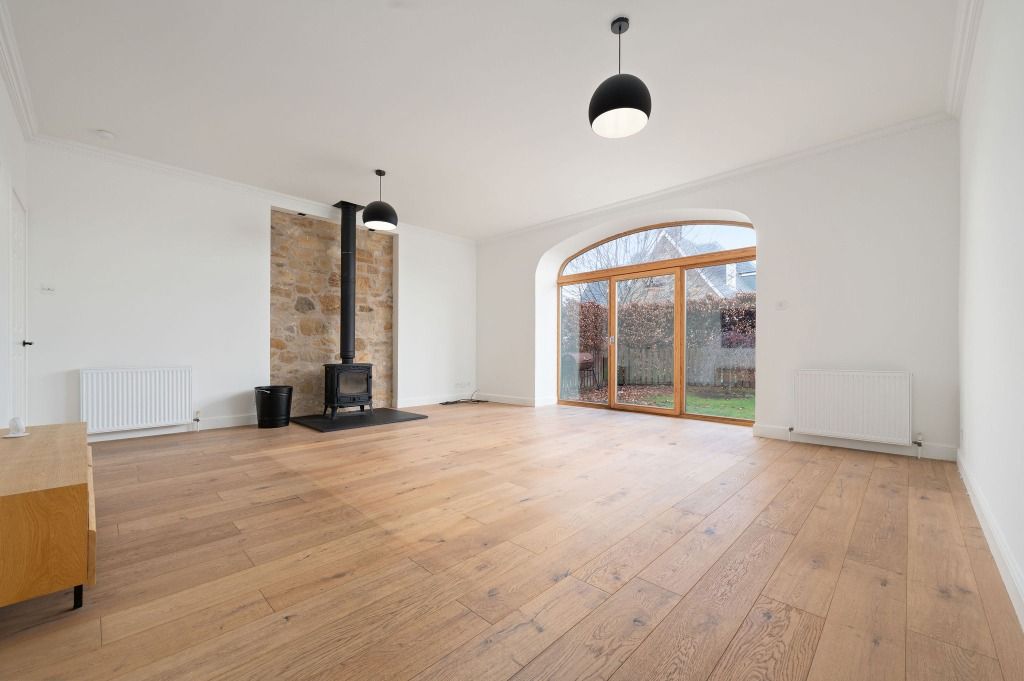 Property photo 2 of 25 Photo 2