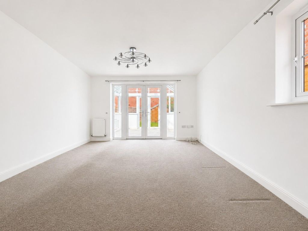 Property photo 3 of 13 6.Jpg