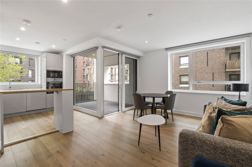 Property photo 1 of 16 Picture No. 27