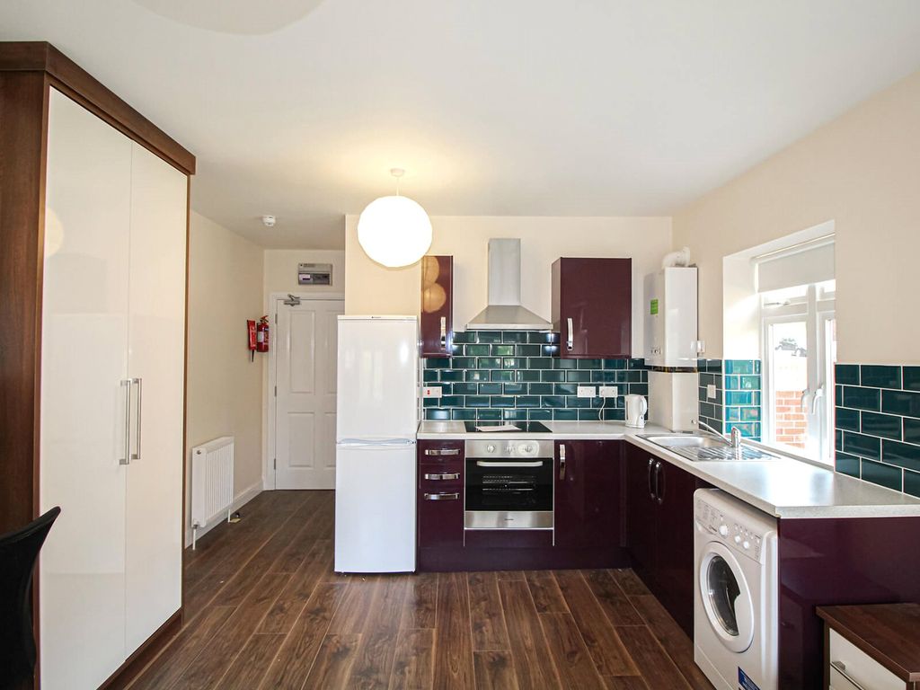 Property photo 3 of 8