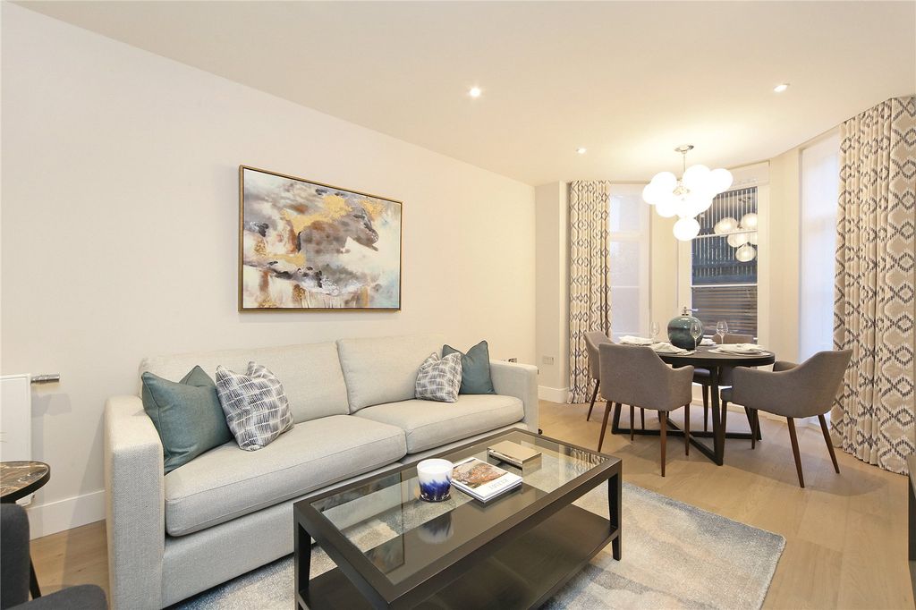 Property photo 1 of 6 Reception Room