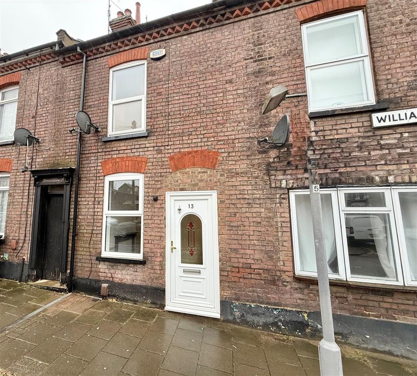 Property photo 2 of 8 Front