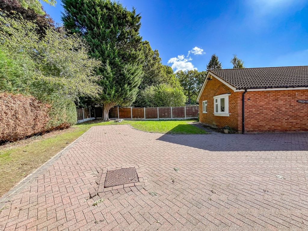 Property photo 2 of 14