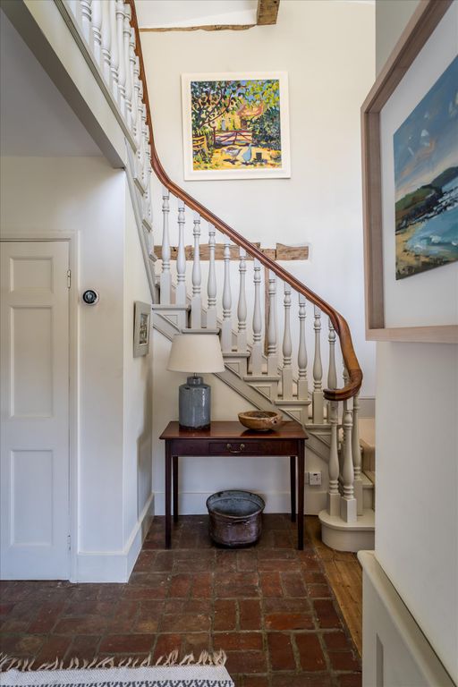 Property photo 3 of 23 Image