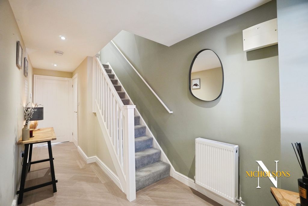 Property photo 3 of 15 4547366