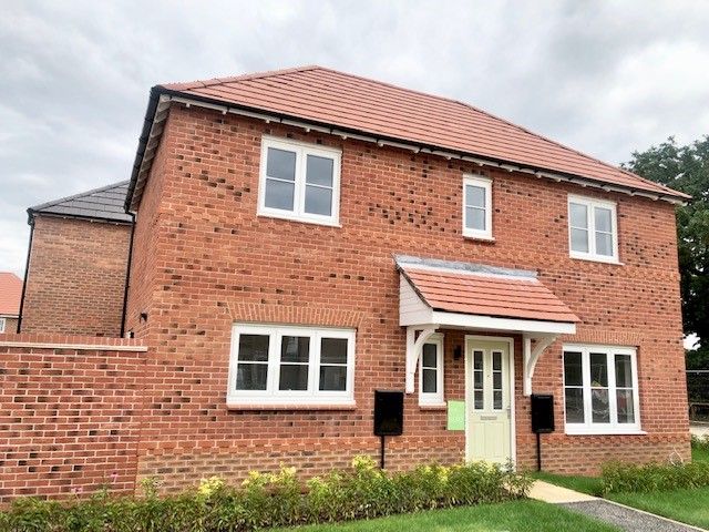 Property photo 2 of 21