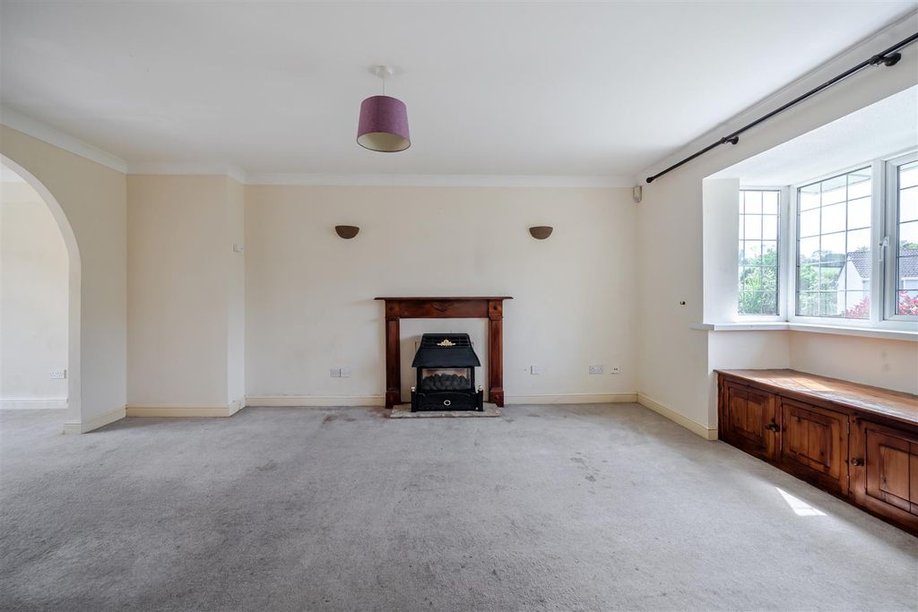 Property photo 2 of 21 Meatherel Sitting Room.Jpg