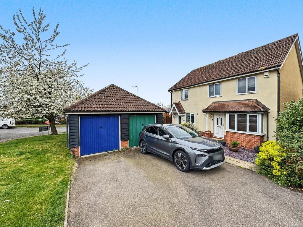 Property photo 2 of 21