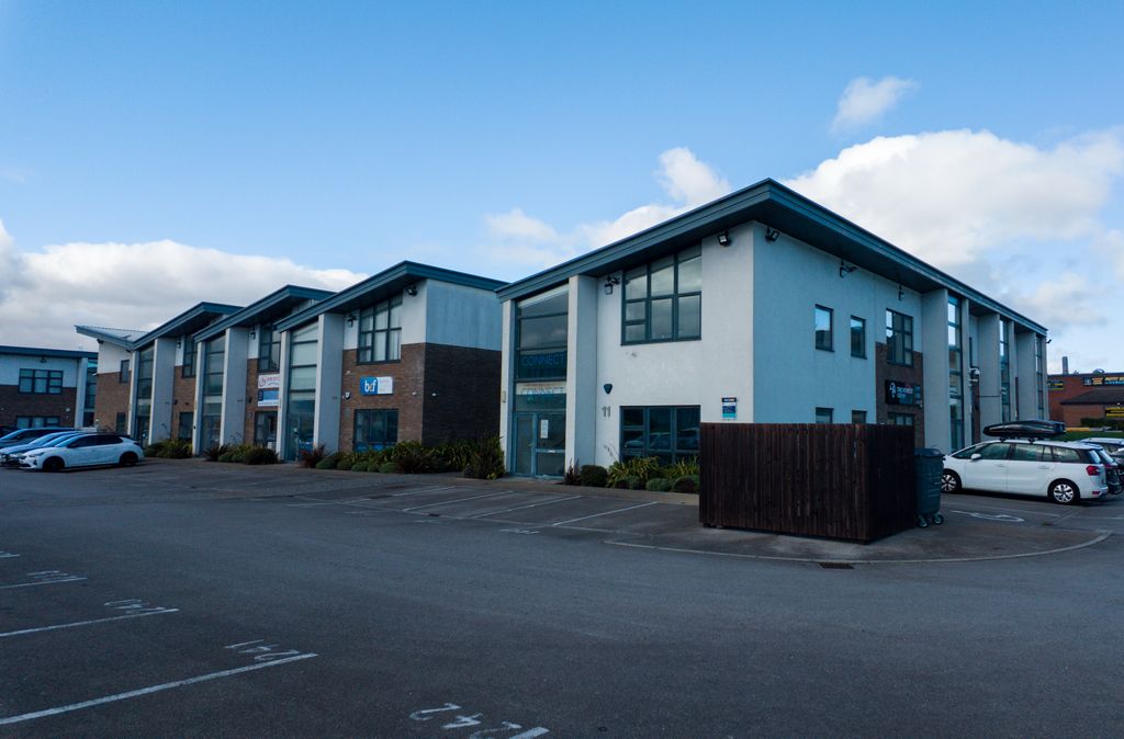 Property photo 1 of 7