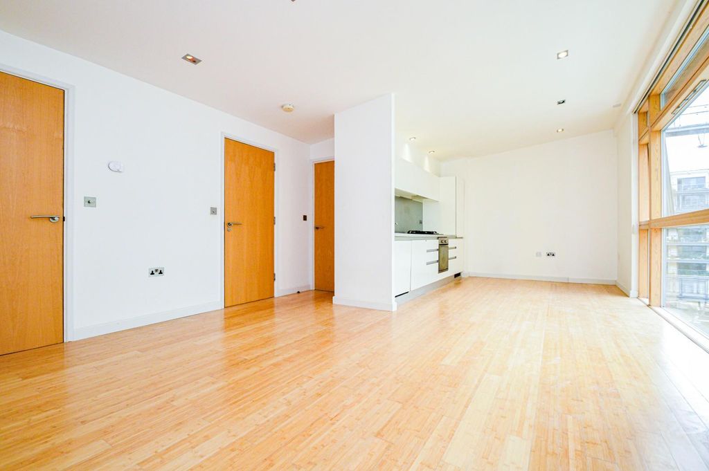 Property photo 2 of 11 H.Jpg