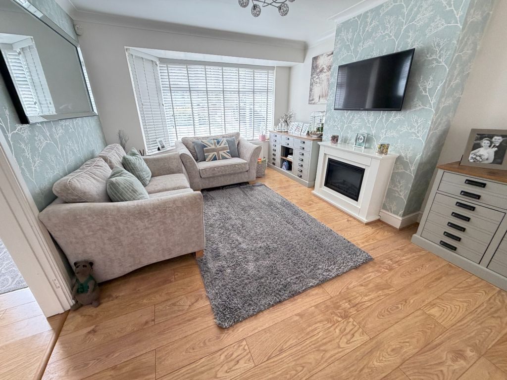 Property photo 3 of 20 5417722