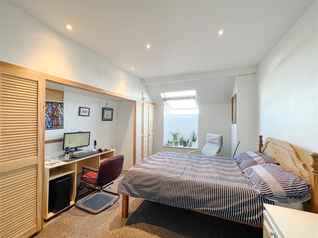 Property photo 1 of 8 Img_6910.Jpg