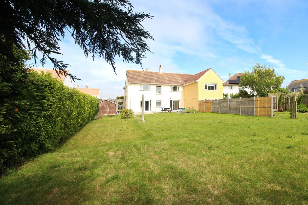 Property photo 1 of 4