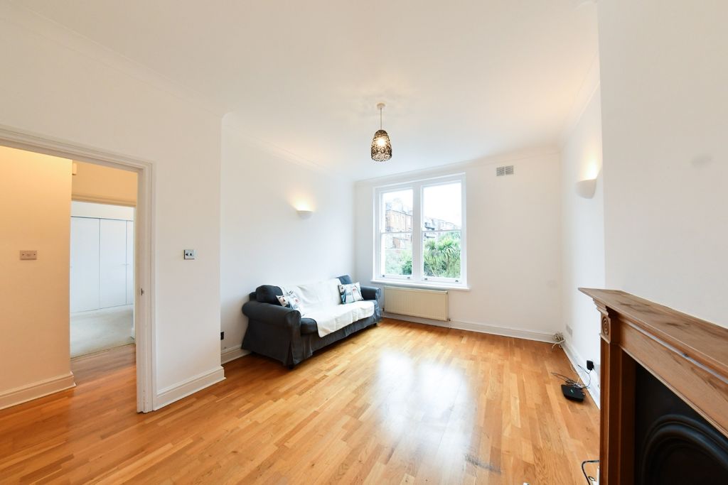 Property photo 2 of 17 Photo 16