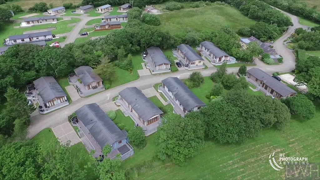 Property photo 3 of 17 Aerial