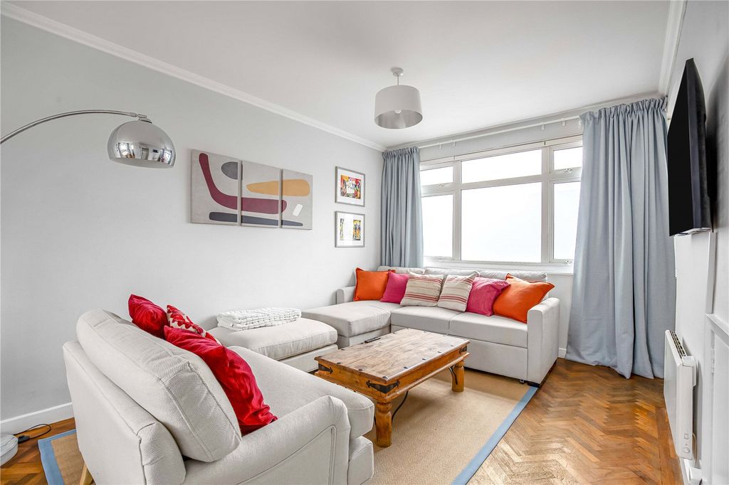 Property photo 1 of 12 Picture No. 02