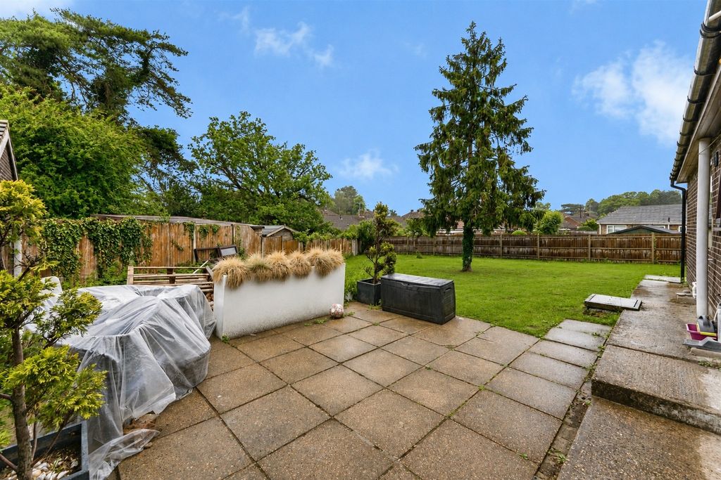 Property photo 3 of 17
