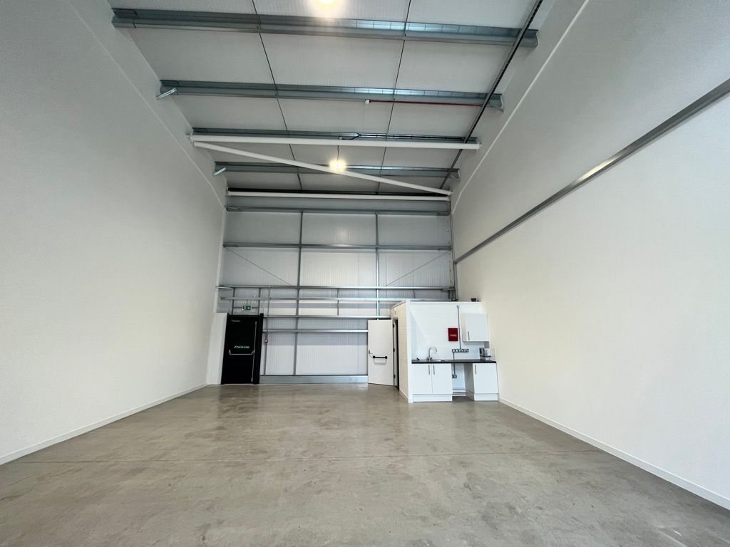 Property photo 2 of 5 Photo 12