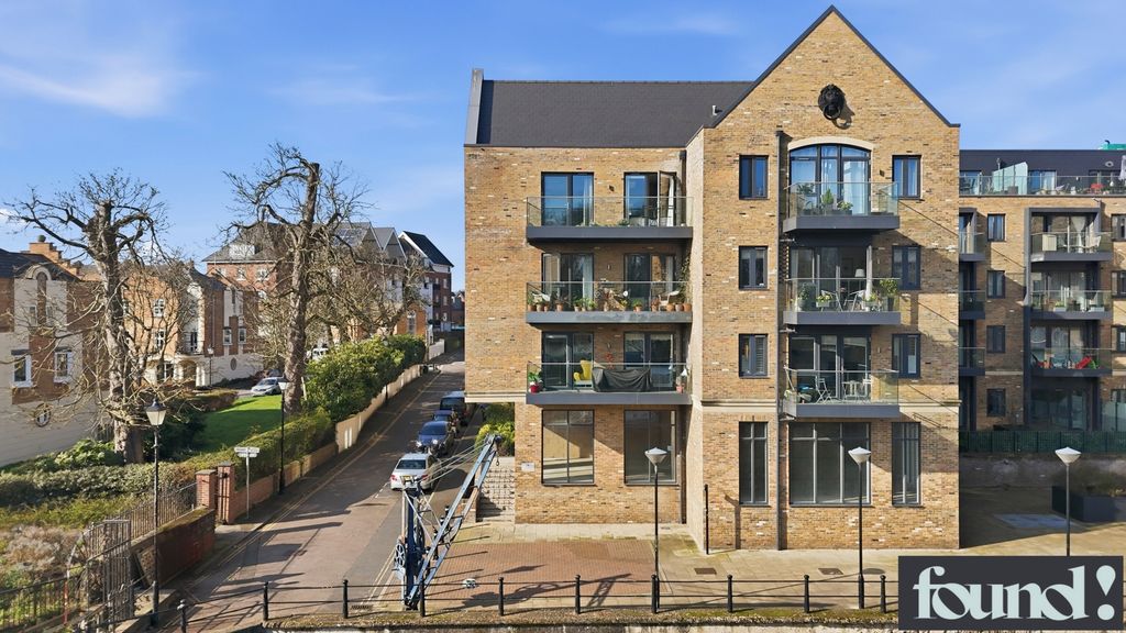 Property photo 3 of 22 Photo 3