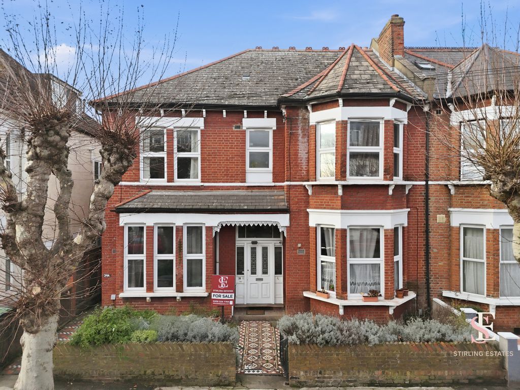 Property photo 3 of 51 Photo 3