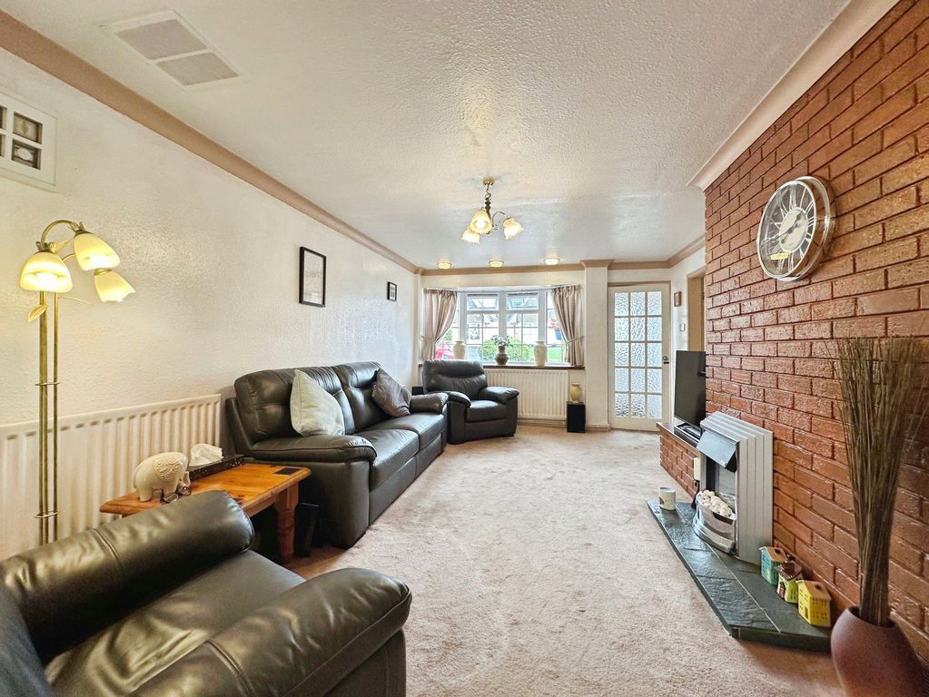 Property photo 2 of 45