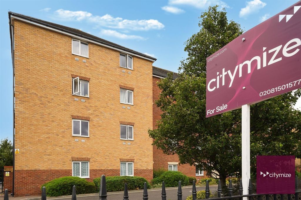 Property photo 1 of 16 Flat 35, Omega Court - Nbatf8Ntdbt7Nkt24Mgm.Jpg