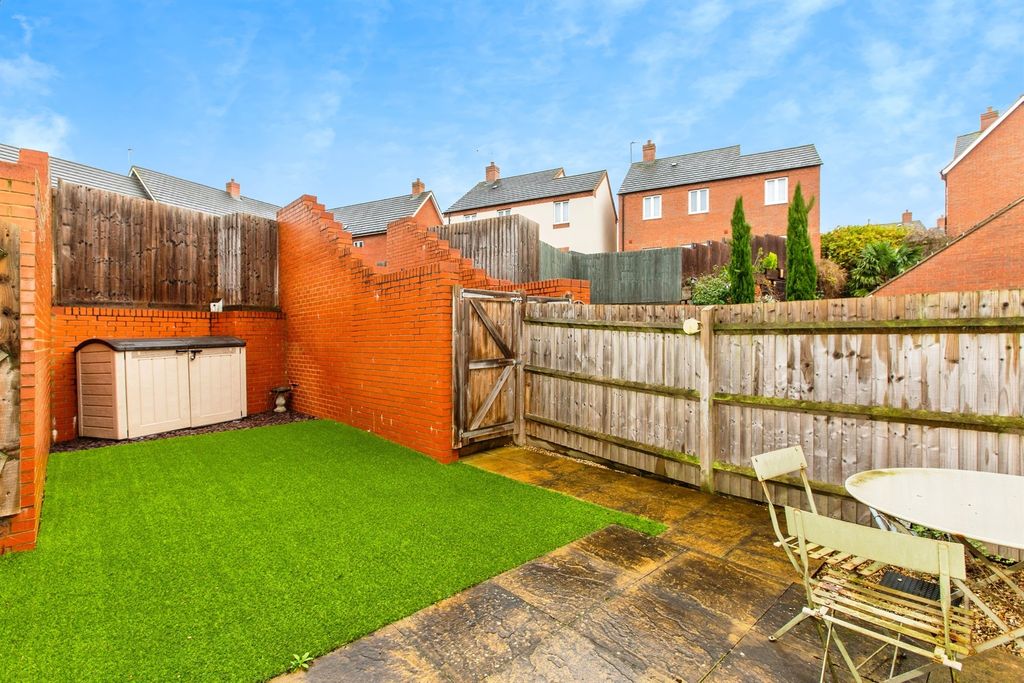 Property photo 3 of 18