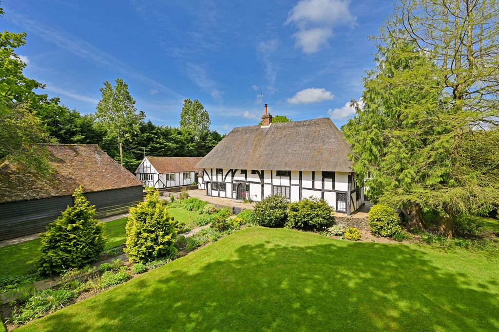 Property photo 3 of 36