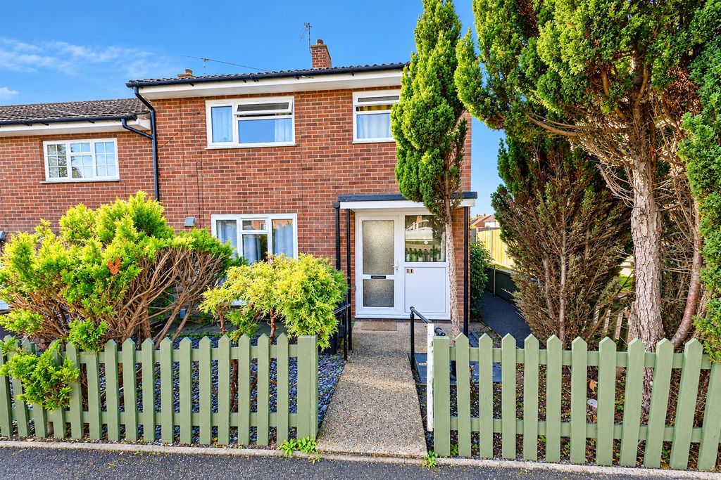 Property photo 1 of 13